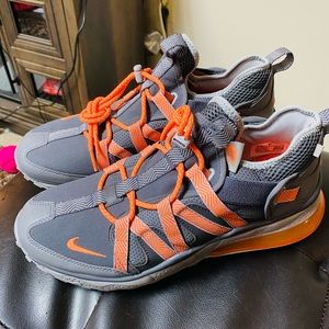 Meet your Posher, Trey